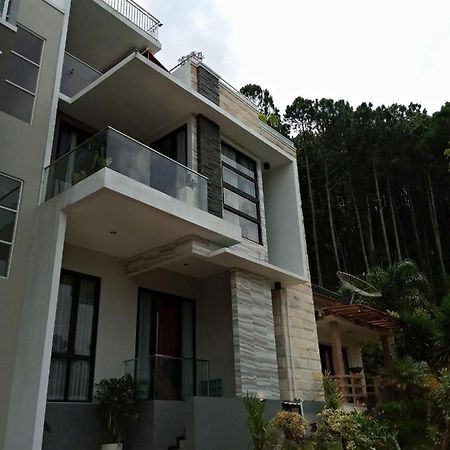 Villa Valencia 巴图 外观 照片