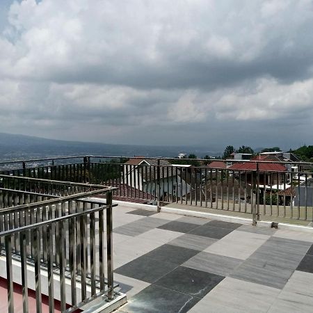 Villa Valencia 巴图 外观 照片