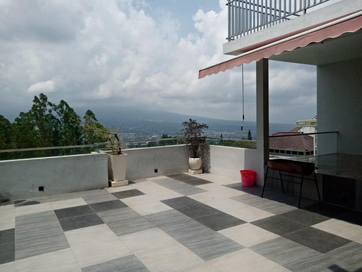 Villa Valencia 巴图 外观 照片