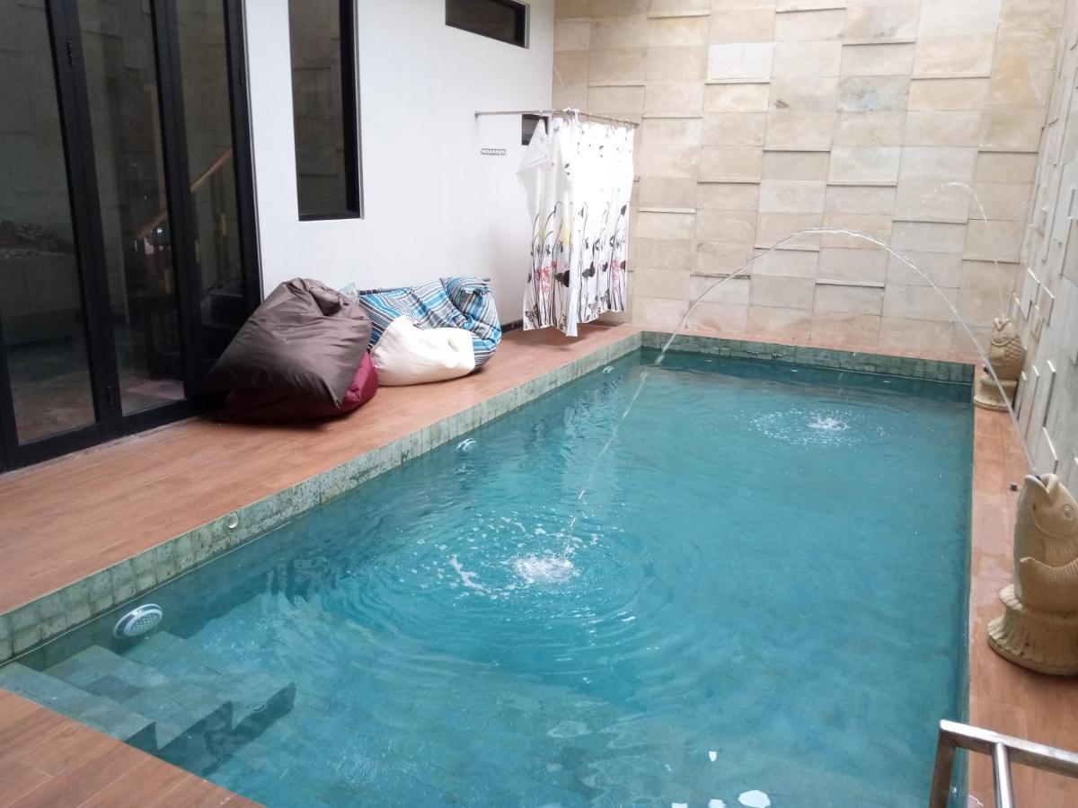 Villa Valencia 巴图 外观 照片